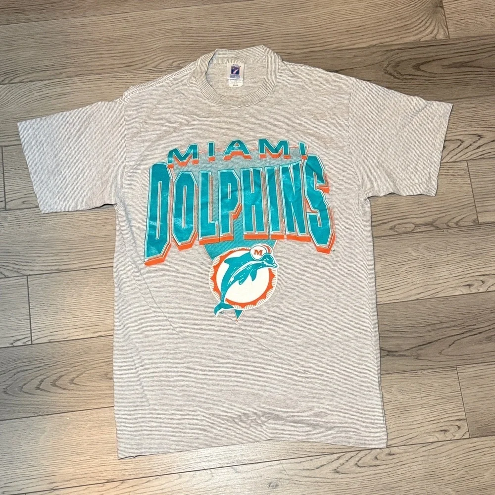 Vintage 90's Logo 7 Miami Dolphins T-Shirt Men's Medium Tee